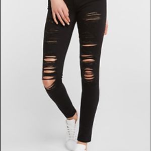 Levi’s 7/11 Skinny- black